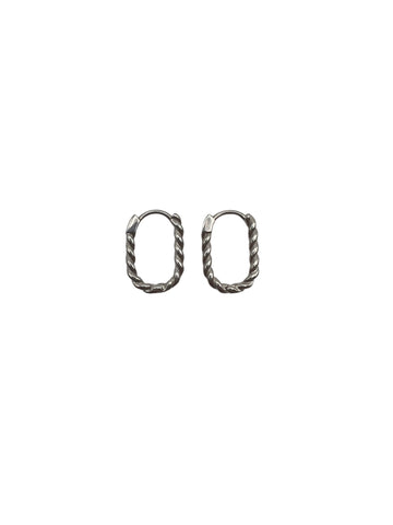 The Twist - White Gold Oval Hoop Earrings